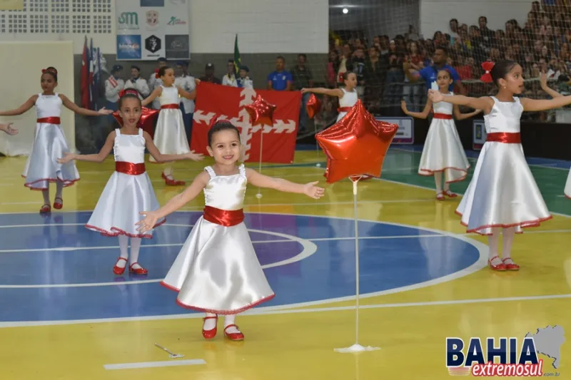    Ibirapuã brilha na abertura da 22ª Edição dos Jogos da Amizade com infraestrutura renovada e homenagens emocionantes