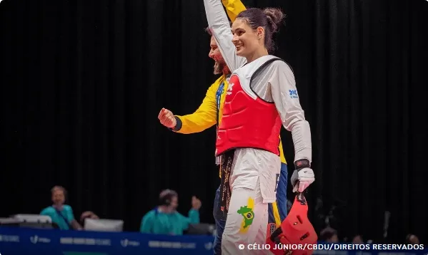 Jogos Mundiais Universitários: Maria Clara Pacheco é ouro no taekwondo