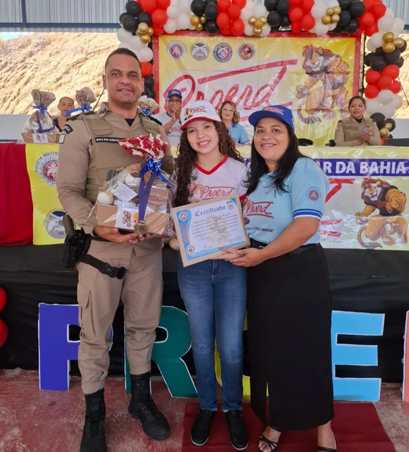 PMBA promove formatura do PROERD na Escola Cecília Meireles em Jucuruçu