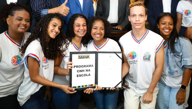 Governo do Estado divulga lista dos selecionados nos programas CNH da Gente e CNH na Escola