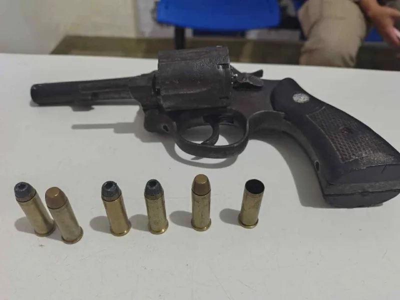 Polícia Civil e Polícia Militar prende em flagrante autor de homicídio em Caravelas.