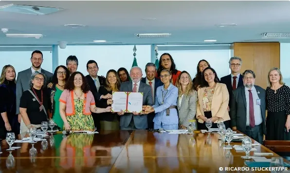 Lula sanciona lei que proíbe uso de animais em testes cosméticos