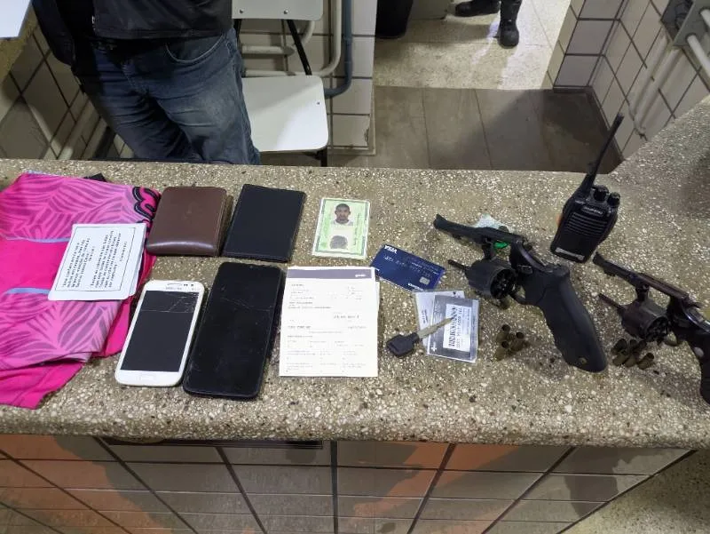 Confronto- Dois suspeitos de tentar matar empresário em Medeiros Neto tombam em confronto com a polícia