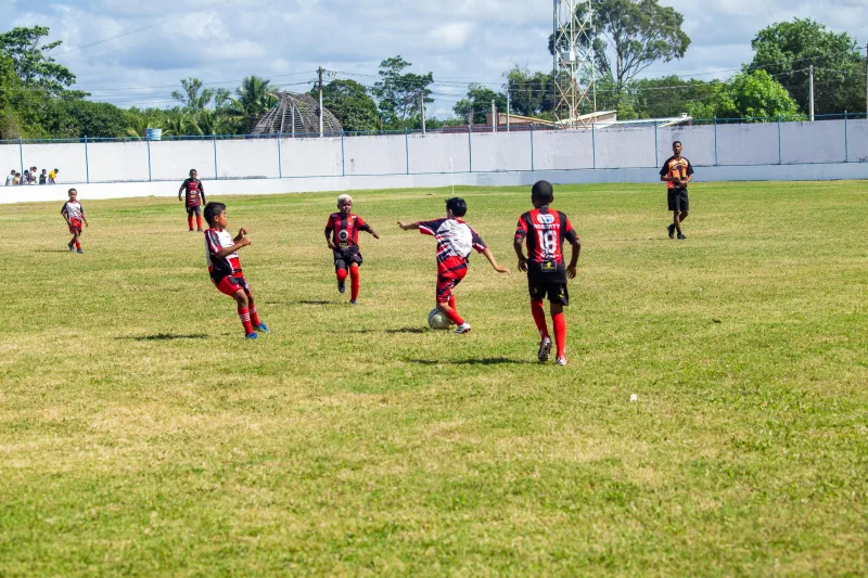 Dos campos de Prado para os gramados do Brasil: Jovens são selecionados por grandes clubes na 2ª Copa de Futebol de Base