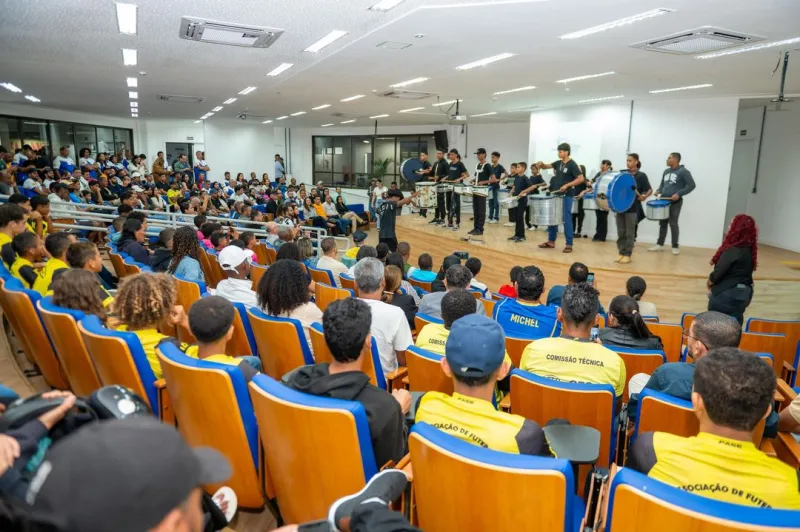 Congresso Técnico marca início oficial do Campeonato Municipal de Futebol 2025 em Teixeira de Freitas
