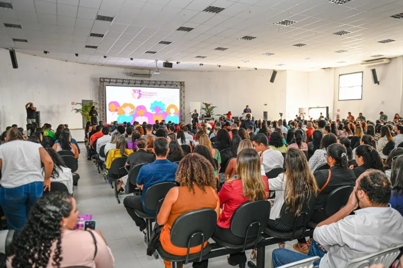 Marco histórico: 1º Congresso Municipal das Mulheres em Teixeira de Freitas debate políticas públicas e empoderamento