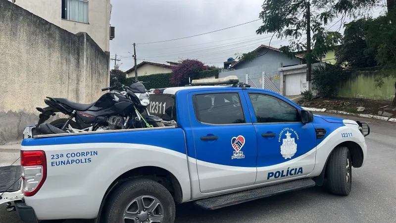 Polícia Civil recupera motocicleta roubada em Eunápolis