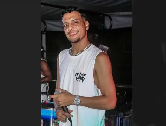 Cantor de pagode é retirado de casa e morto por espancamento na Região Metropolitana de Salvador
