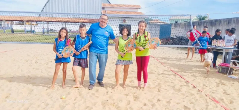 Beach Tennis na Escola: Projeto “Pegue essa Bola” agita Colégio Afrânio em Nova Viçosa