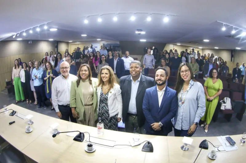 Sesab sedia seminário sobre transformação digital no SUS realizado pelo ISC/UFBA em parceria com o Ministério da Saúde 