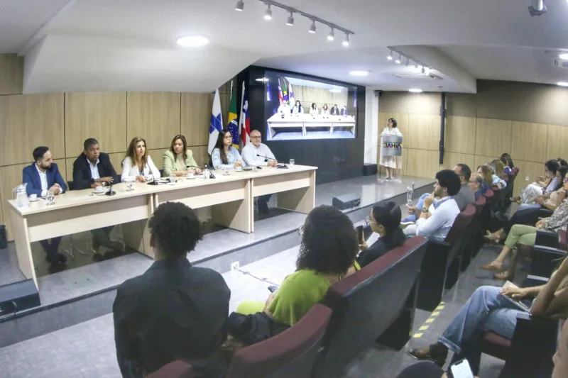 Sesab sedia seminário sobre transformação digital no SUS realizado pelo ISC/UFBA em parceria com o Ministério da Saúde 