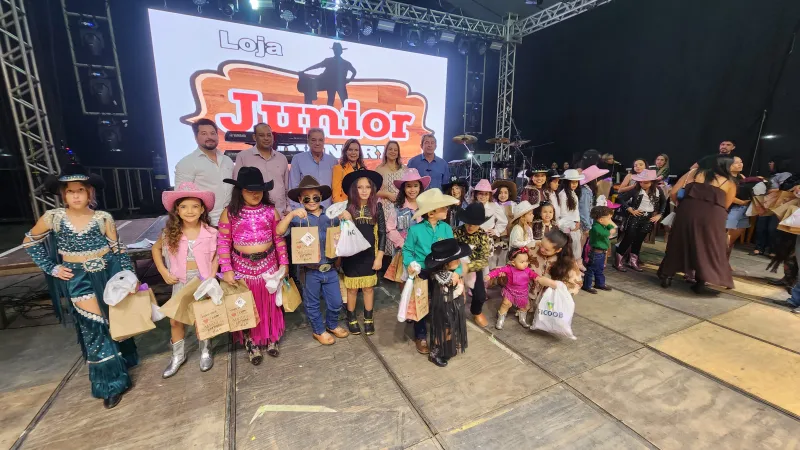 Exponhém 2025 destaca a força da pecuária e anima Itanhém em noite de festa