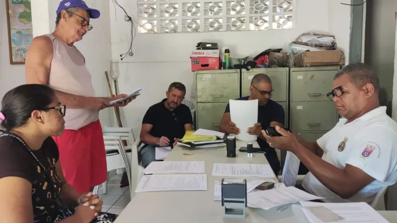 Marinha leva Delegacia Itinerante a Mucuri para regularizar embarcações e fortalecer pesca local