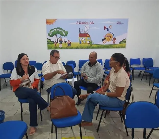 Prefeitura de Ibirapuã investe em formação continuada de professores de Matemática