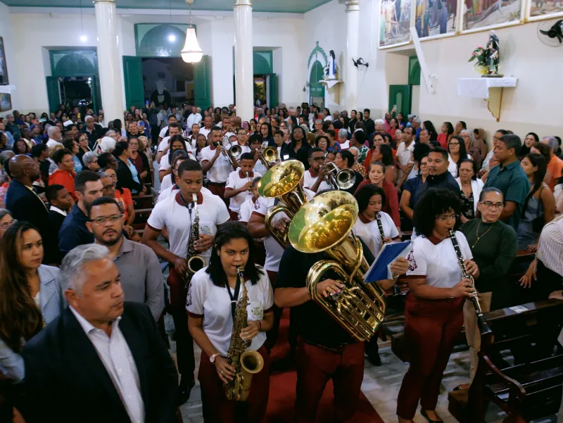 Alcobaça celebra padroeiro com missas, procissão e manifestações culturais