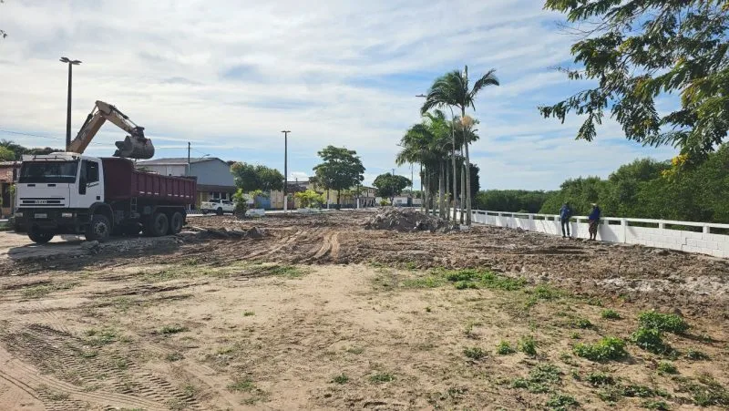 Mucuri inicia obras de reconstrução da Praça do Peroá, ponto histórico e cultural da cidade