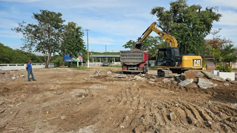 Mucuri inicia obras de reconstrução da Praça do Peroá, ponto histórico e cultural da cidade