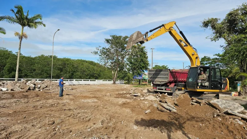 Mucuri inicia obras de reconstrução da Praça do Peroá, ponto histórico e cultural da cidade