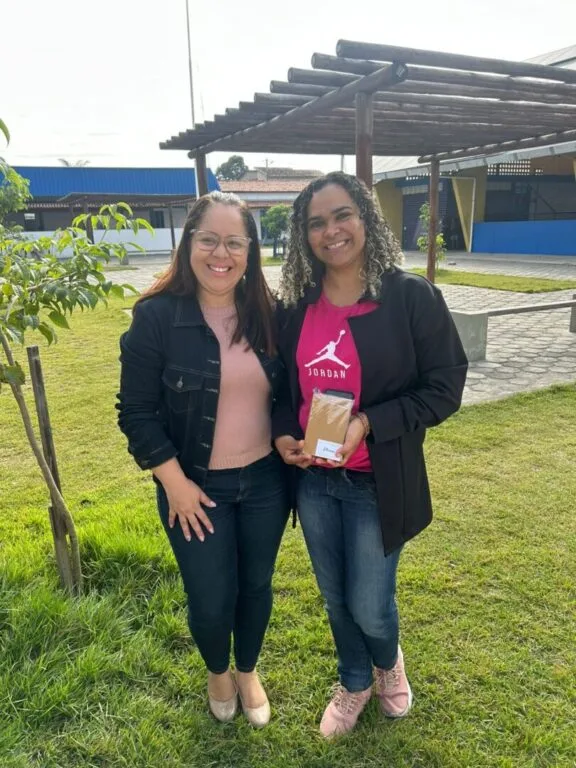 Prefeitura de Teixeira de Freitas celebra o dia do Coordenador Pedagógico e homenageia 100 profissionais da educação