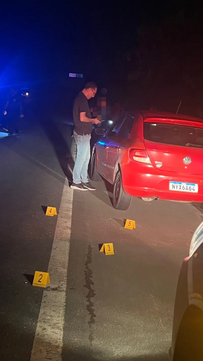 Passageiro de aplicativo é executado com vários tiros na BR-101 em Teixeira de Freitas