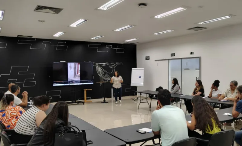 Empresários da gastronomia teixeirense participam de curso gratuito sobre Delivery