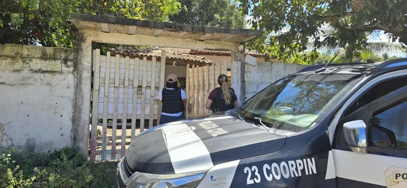 Polícia Civil cumpre mandado de busca e apreensão contra investigado por tráfico na orla de Porto Seguro