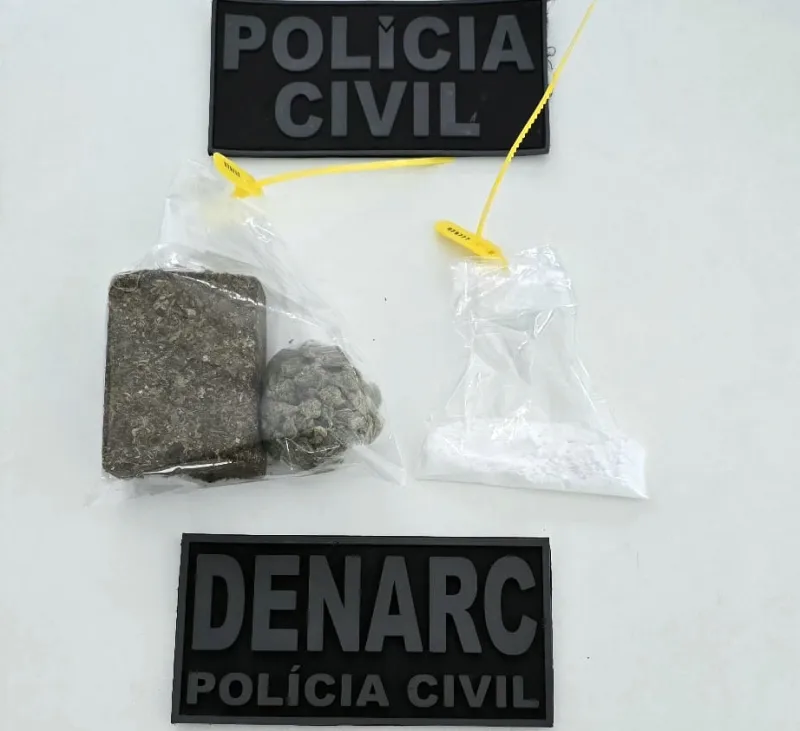 Polícia Civil cumpre mandado de busca e apreensão contra investigado por tráfico na orla de Porto Seguro