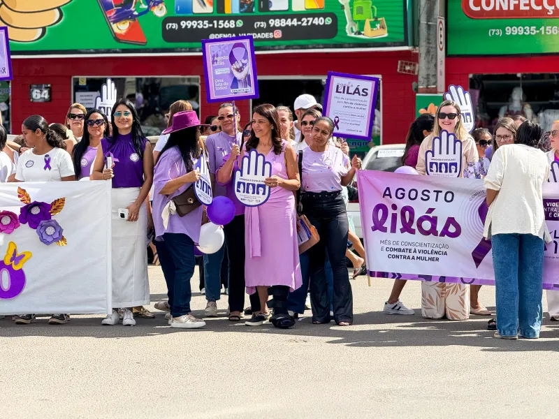 Prefeitura de Medeiros Neto se une em Caminhada de Conscientização pelo Agosto Lilás