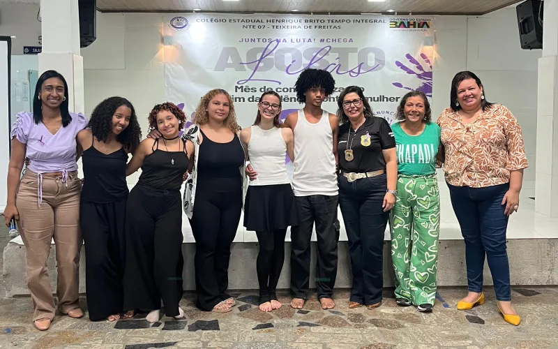 Agosto Lilás: Polícia Civil realiza palestra sobre violência doméstica em escola de Teixeira de Freitas
