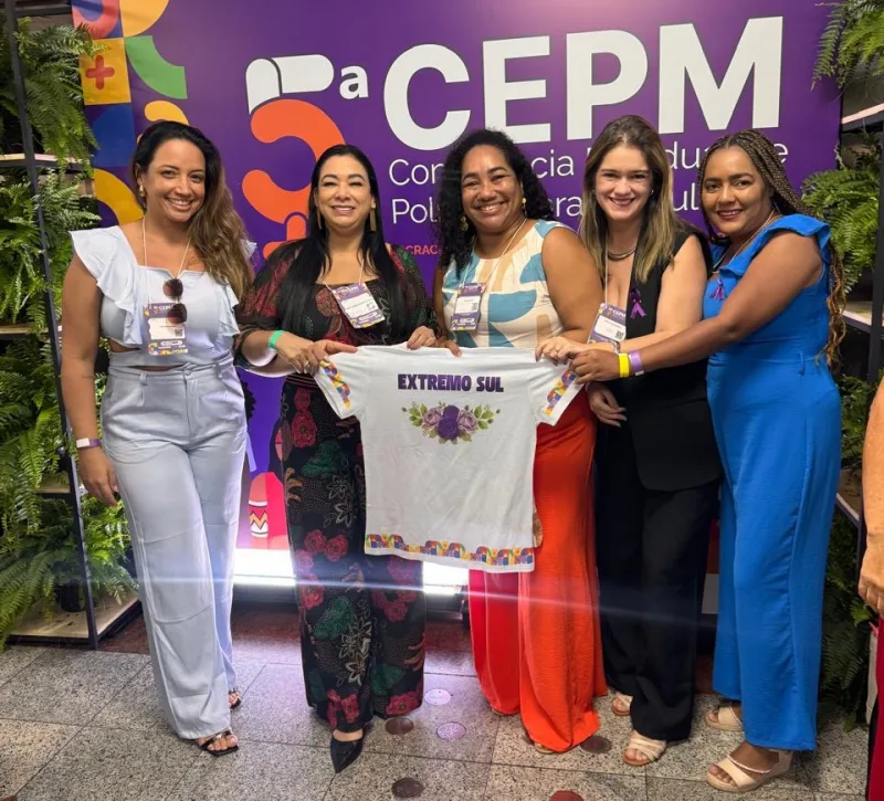 Alcobaça participa da 5ª Conferência Territorial de Políticas para as Mulheres em Salvador