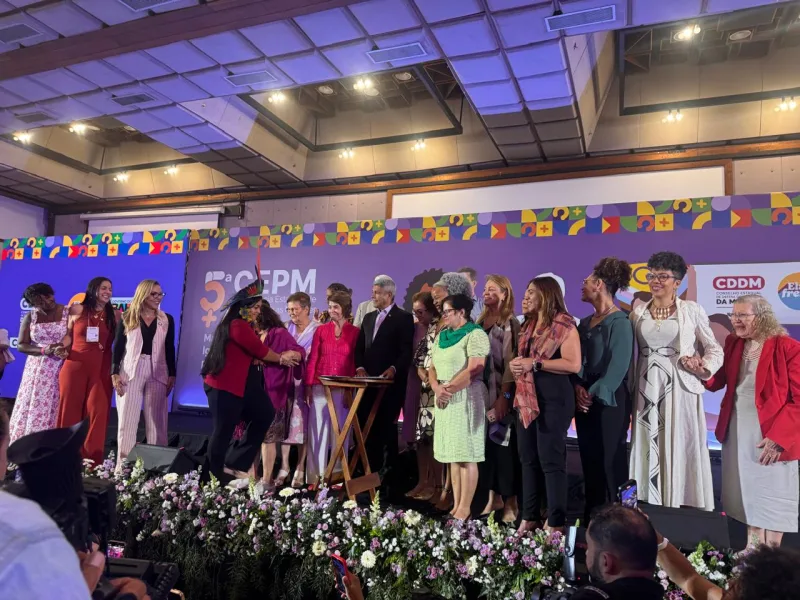 Alcobaça participa da 5ª Conferência Territorial de Políticas para as Mulheres em Salvador