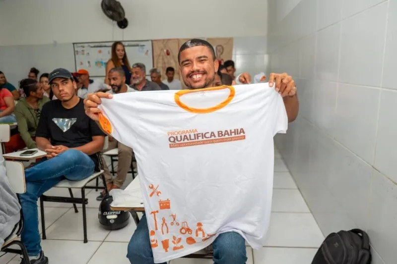 Prefeitura de Teixeira de Freitas lança programa de qualificação profissional “Caminhando para o Futuro: Desenvolve Teixeira”