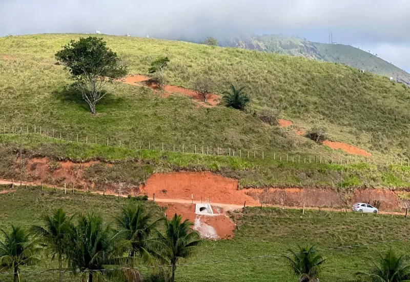 Início das obras de asfaltamento da Ladeira do Bucho em Vereda marca nova fase para a região
