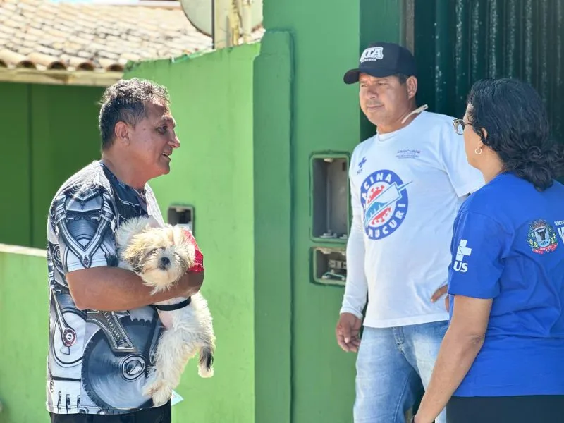 Dia D da vacinação antirrábica protege mais de 1,4 mil cães e gatos em Mucuri