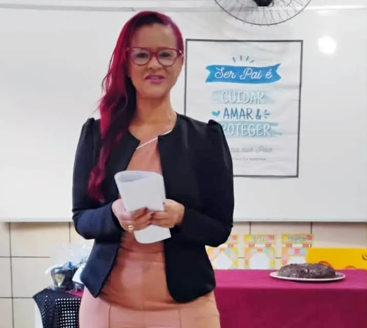 Novos diretores e vice-diretores da Rede Municipal de Ensino são empossados em Teixeira de Freitas Novos diretores e vice-diretores da Rede Municipal de Ensino são empossados em Teixeira de Freitas