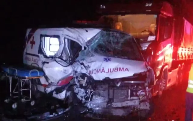 Acidente na BR-116 em Jequié deixa uma pessoa morta e seis feridas