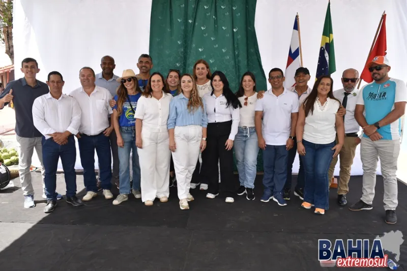 Ibirapuã celebra a independência com desfile cívico