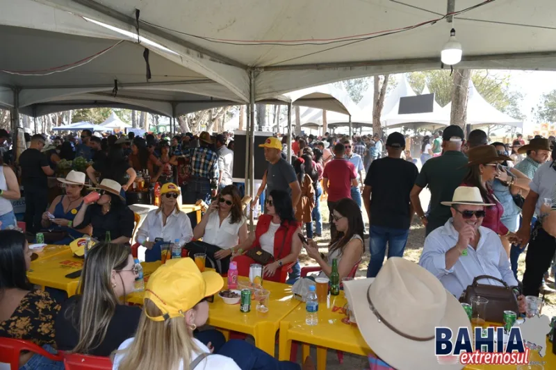 Sindicato Rural de Ibirapuã promove a tradicional Cavalgada da Festa do Vaqueiro