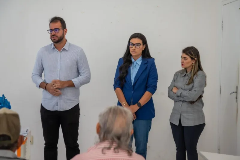 Prefeitura de Teixeira de Freitas reforça compromisso com entrega histórica de aparelhos auditivos a quase 100 beneficiados