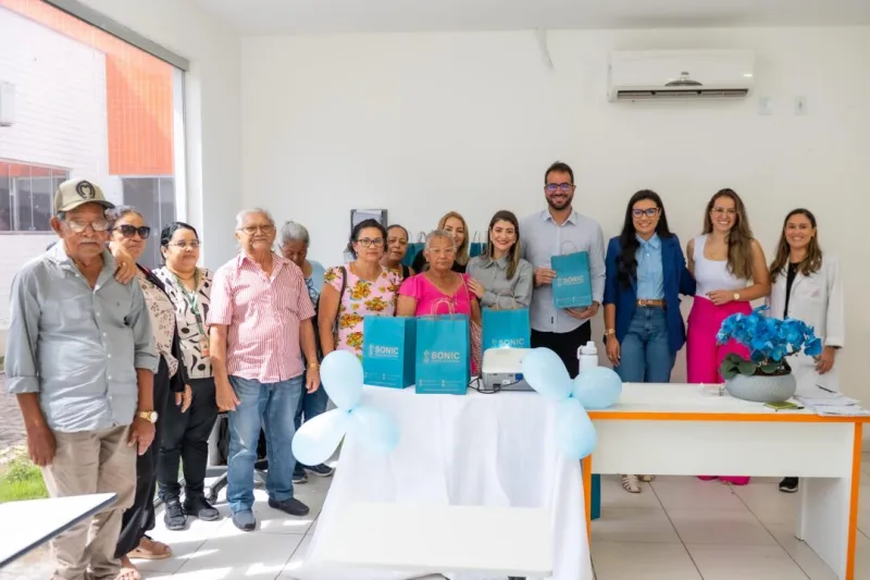 Prefeitura de Teixeira de Freitas reforça compromisso com entrega histórica de aparelhos auditivos a quase 100 beneficiados