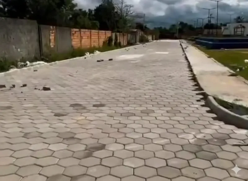 Prefeitura de Nova Viçosa avança com pacote de obras em diferentes bairros