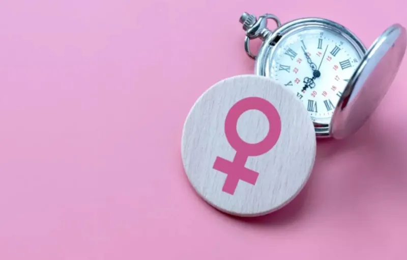 Menopausa ou climatério? Saiba diferença e quando repor hormônios  