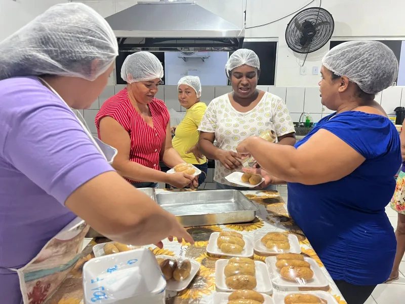 Teixeira de Freitas incentiva autonomia financeira com projeto de qualificação Teixeira de Freitas incentiva autonomia financeira com projeto de qualificação