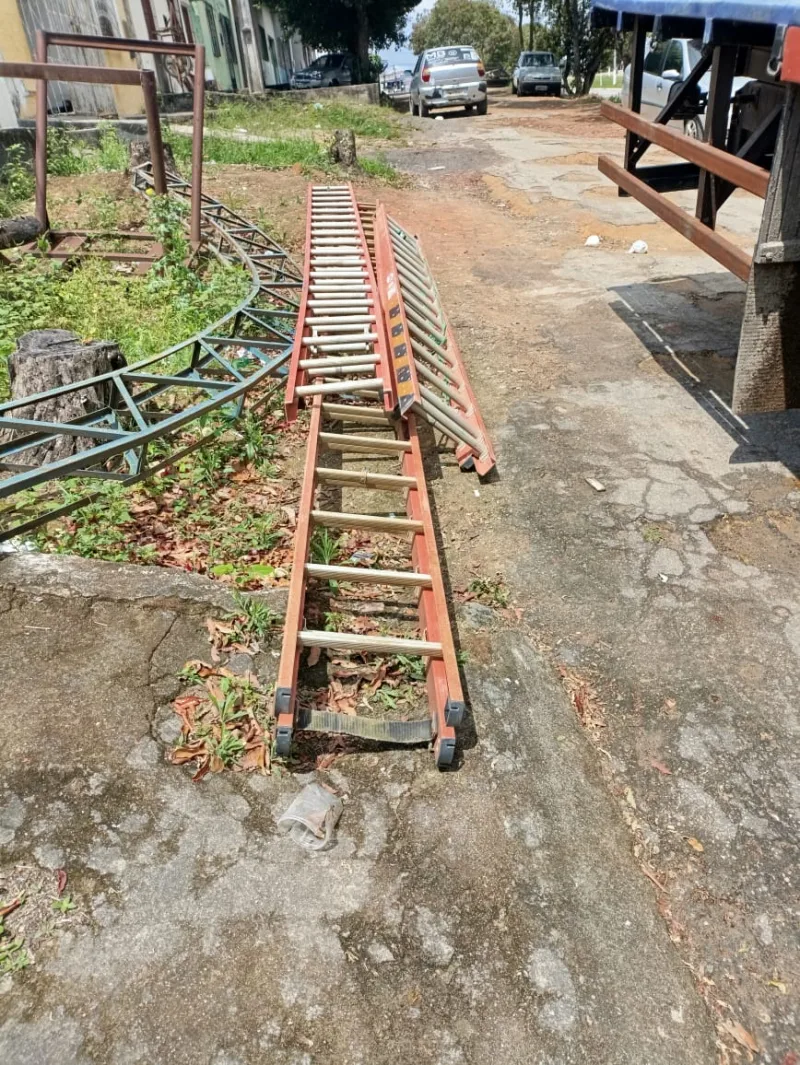 Ação da Polícia Civil em Eunápolis recupera material furtado de empresa Ação da Polícia Civil em Eunápolis recupera material furtado de empresa