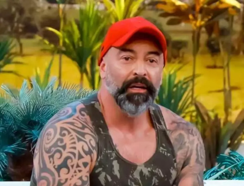 Humorista do SBT é condenado à prisão por estupro contra a filha de apenas 9 anos; Cristiano Pereira diz que é vítima de calúnia Humorista do SBT é condenado à prisão por estupro contra a filha de apenas 9 anos; Cristiano Pereira diz que é vítima de calúnia