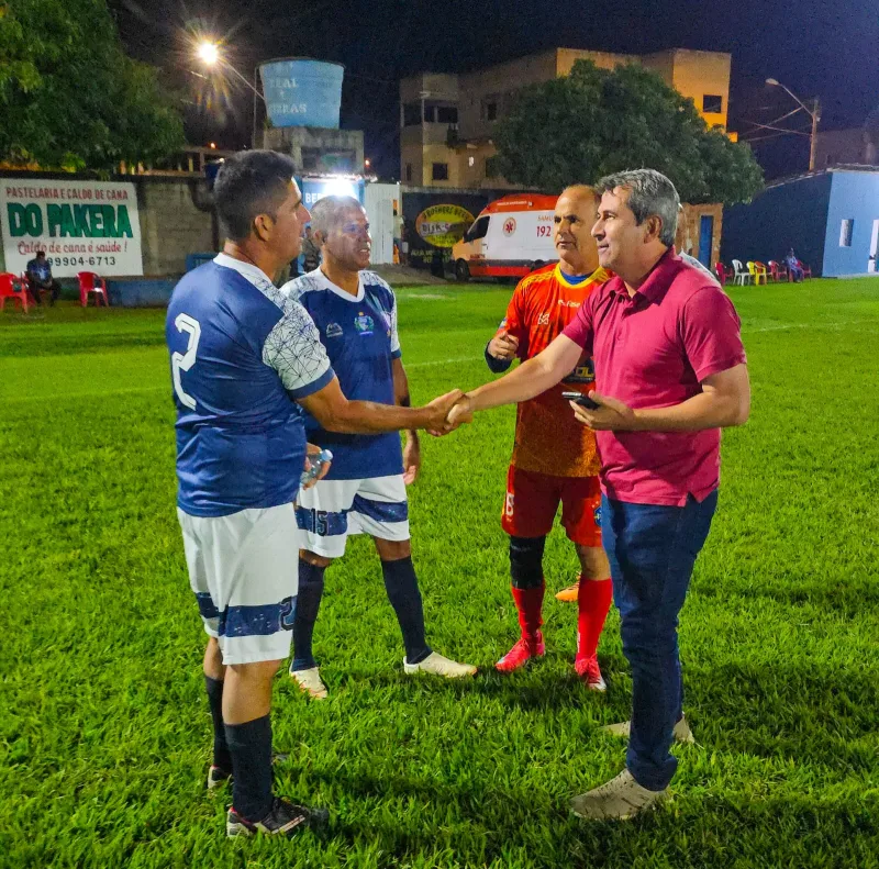 Teixeirão ferve com o retorno dos gogos e dupla vitória de Itanhém!