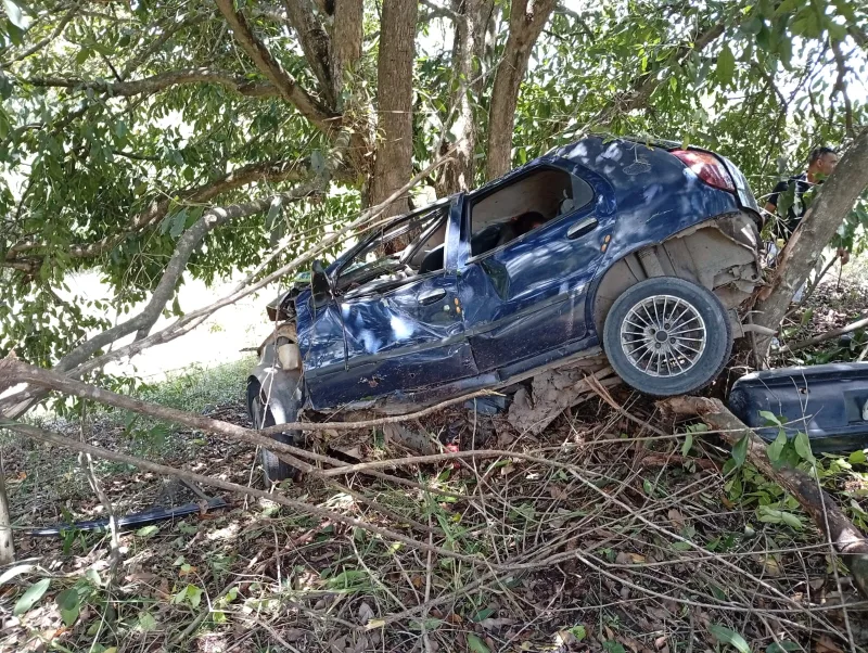 Acidente na BA-001 entre Sapirara e Trancoso deixa dois mortos e dois feridos graves