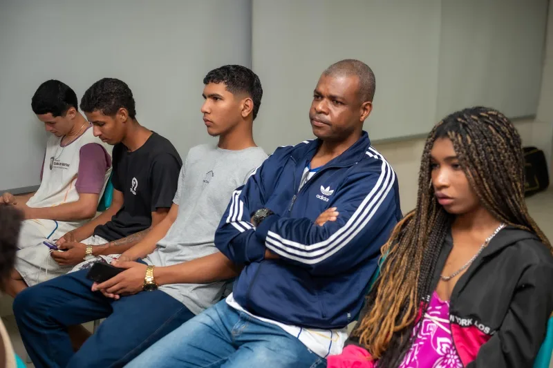 Teixeira de Freitas inicia EJA Profissionalizante 2025 com aula inaugural no SENAI