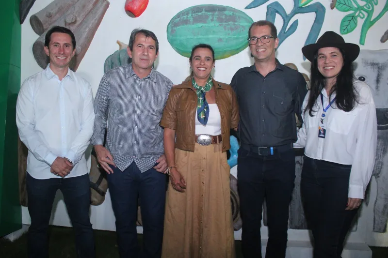 Expo Teixeira 2025 é aberta oficialmente e celebra a força do agronegócio e das tradições regionais Expo Teixeira 2025 é aberta oficialmente e celebra a força do agronegócio e das tradições regionais