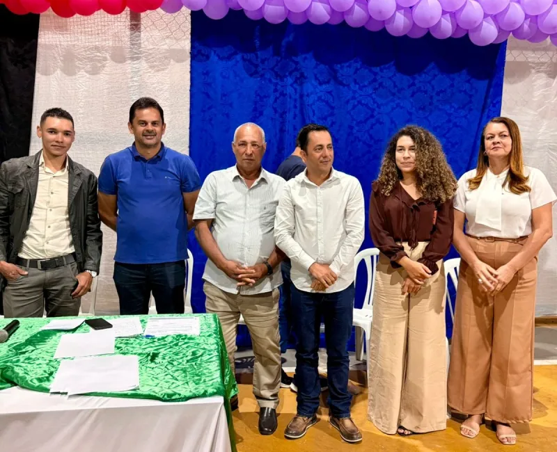 Prefeito Manrick de Vereda autoriza  pacote de obras para  Cruzeiro do Sul